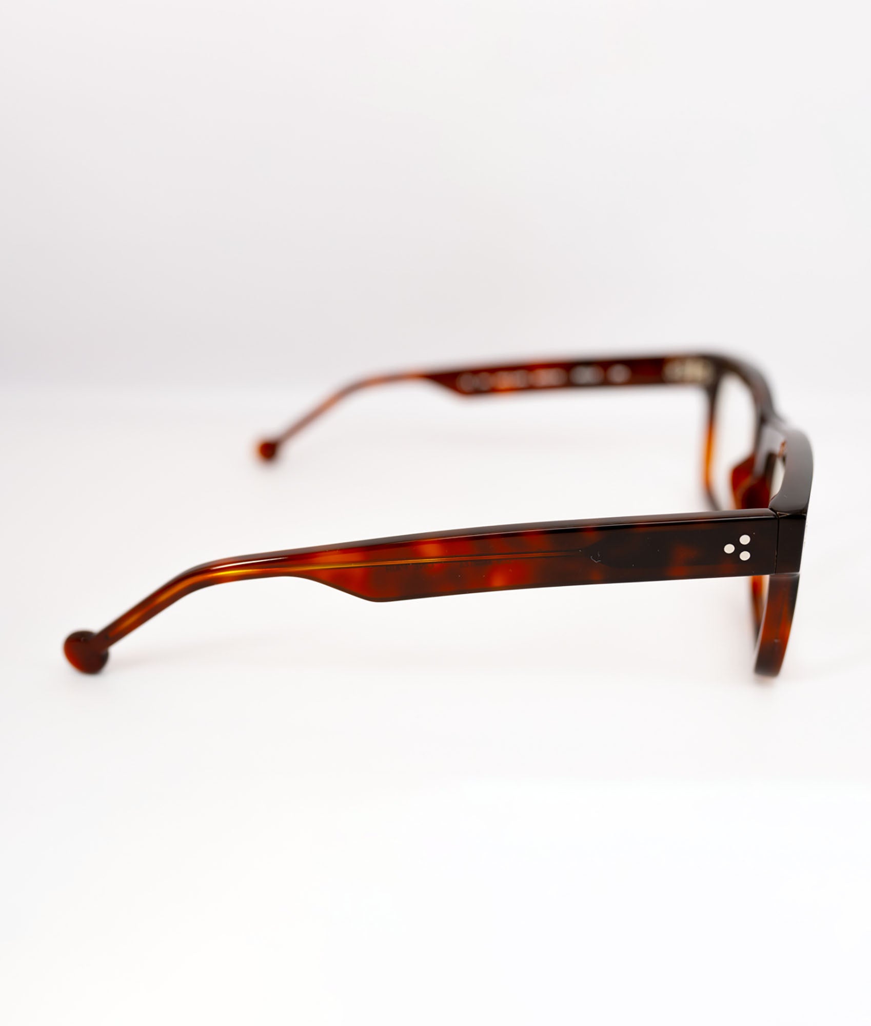 LA Eyeworks | WELLS – 205 / 52/19/142