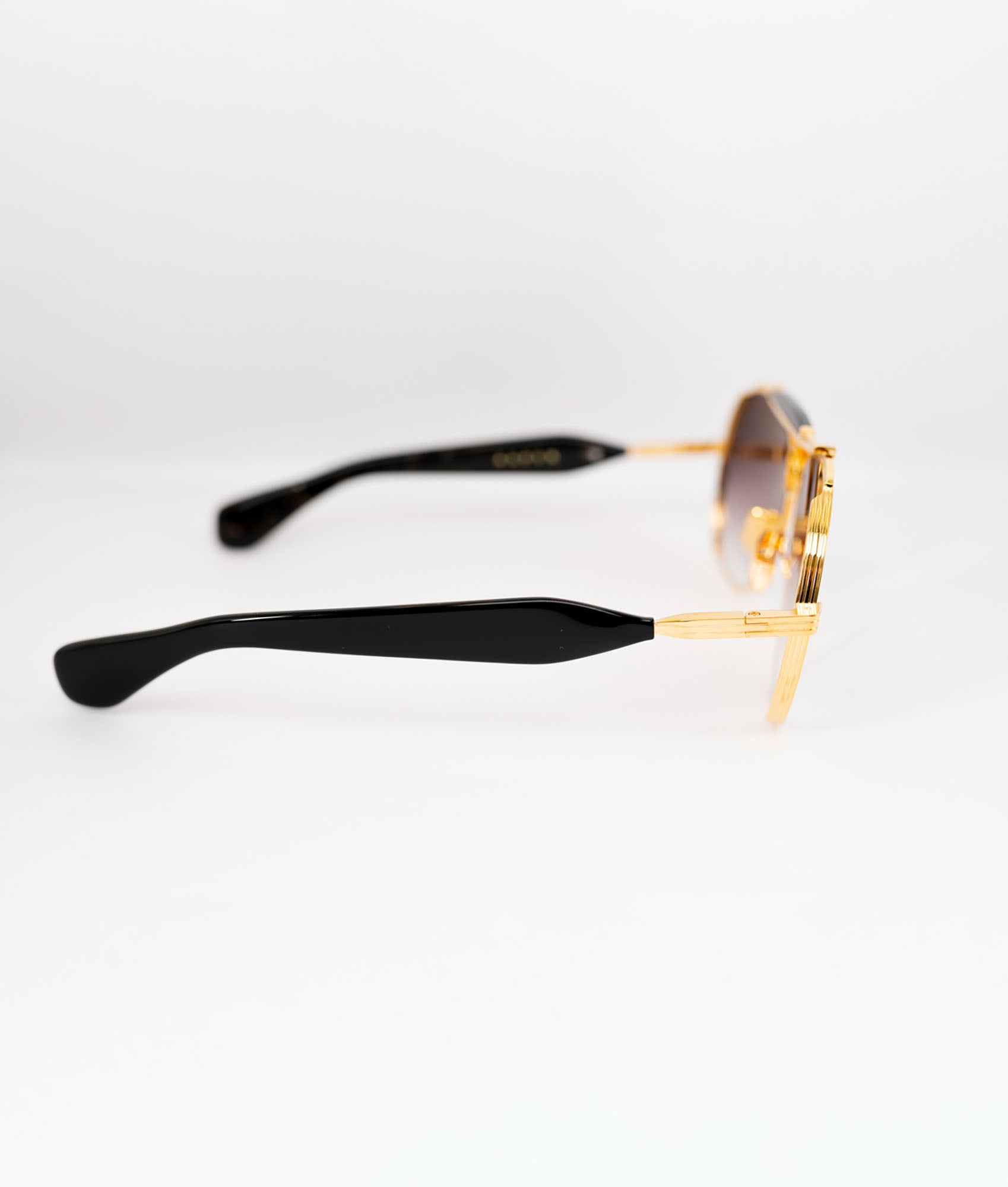 Jacques Marie Mage | ASPEN – GOLD/CRESCENT GRADIENT – Zuniga Optical